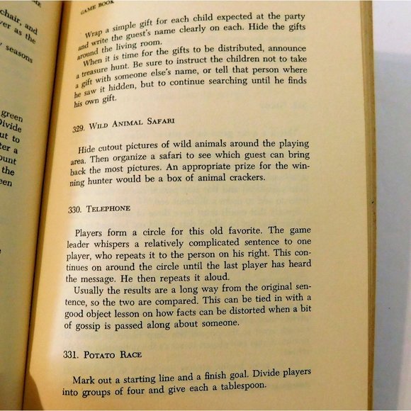 Party Time Game Book by Naoma Clark Vintage 1971 Hardcover Jacket - Picture 11 of 11